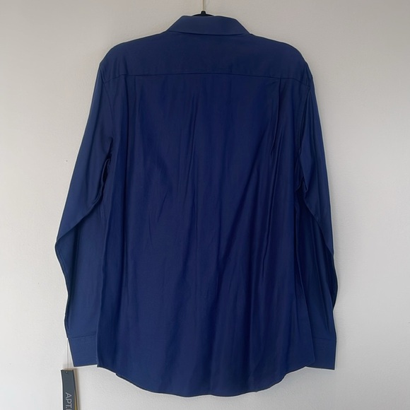 NWT Apt. 9 Long Sleeve Blue Shirt - Size M - Picture 2 of 8